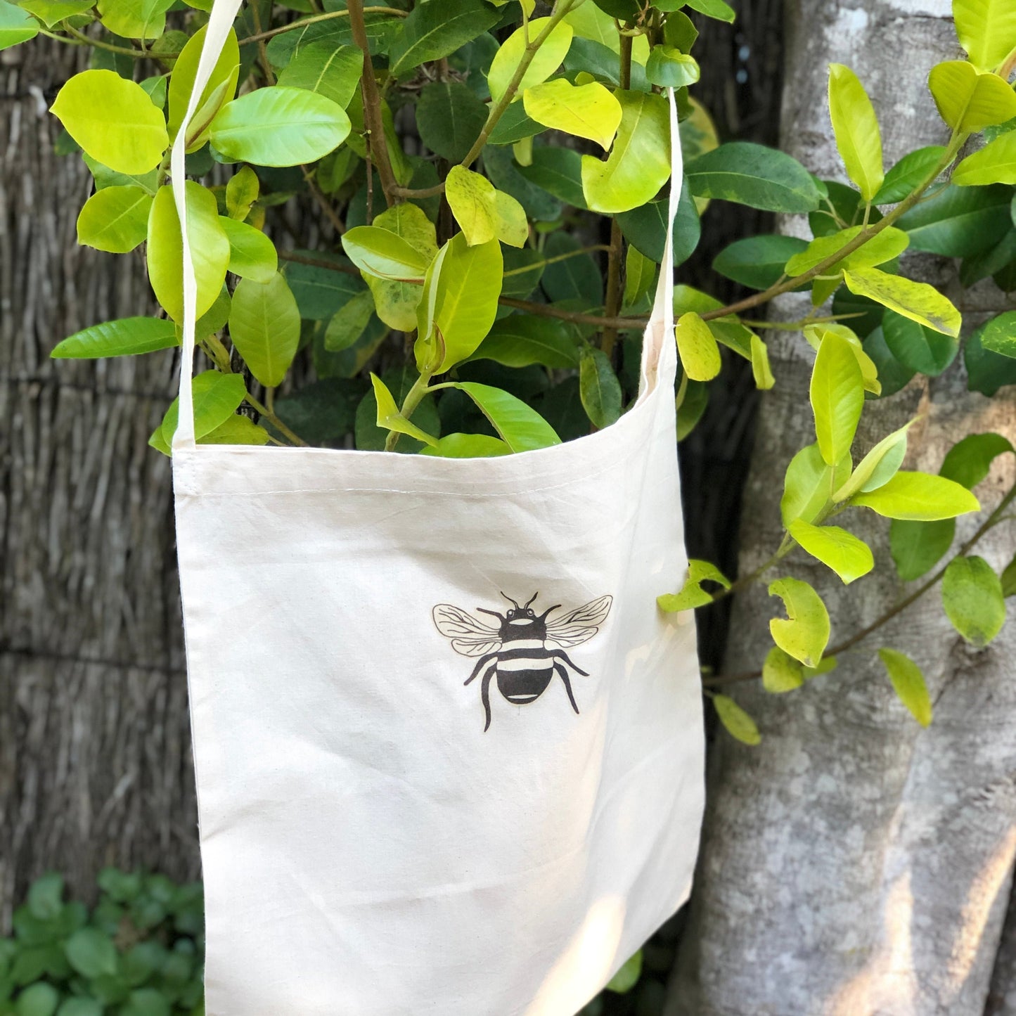 Bee Tote